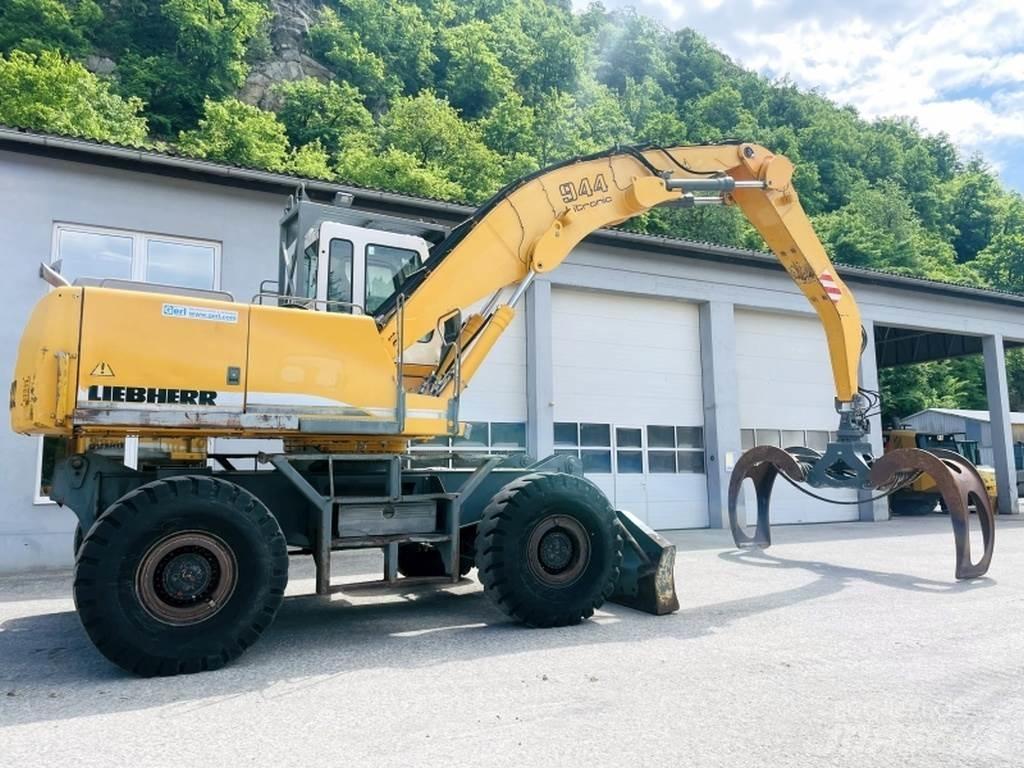 Liebherr A944B HD Bagri za prekladanje primarnih/sekundarnih surovin