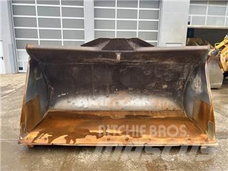 Liebherr Schaufel L 574 Kolesni nakladalci