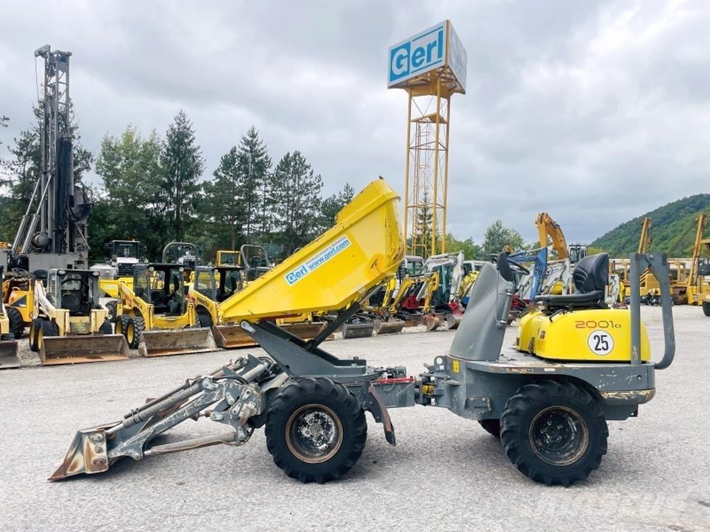 Neuson 2001 Selbstlader Ne cestni demperji