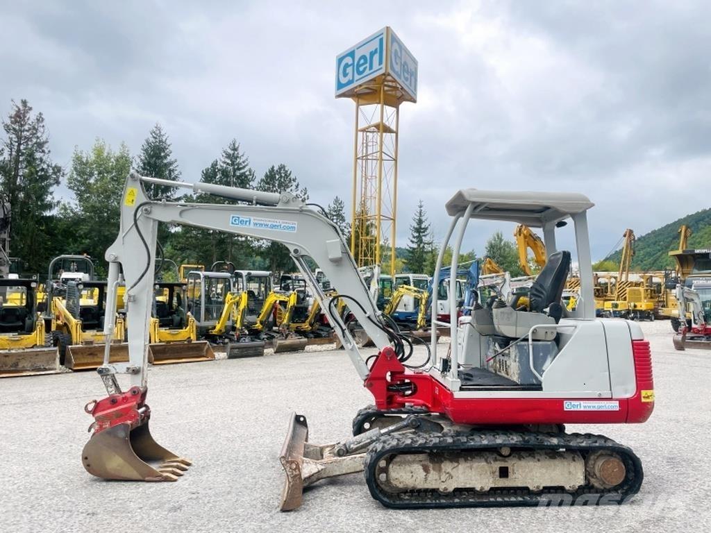 Takeuchi TB135 Mini bagri <7t