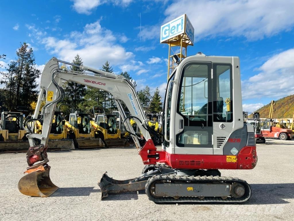 Takeuchi TB219 Mini bagri <7t