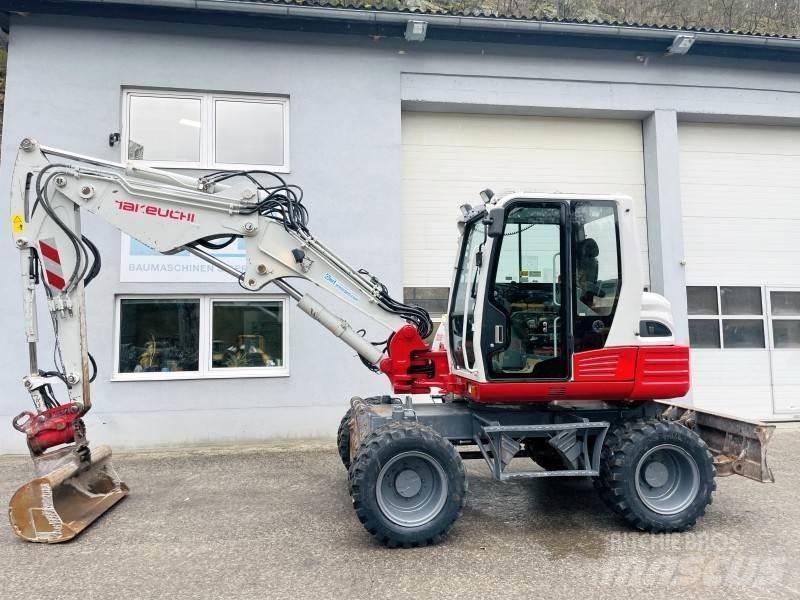 Takeuchi TB295W Bagri na kolesih