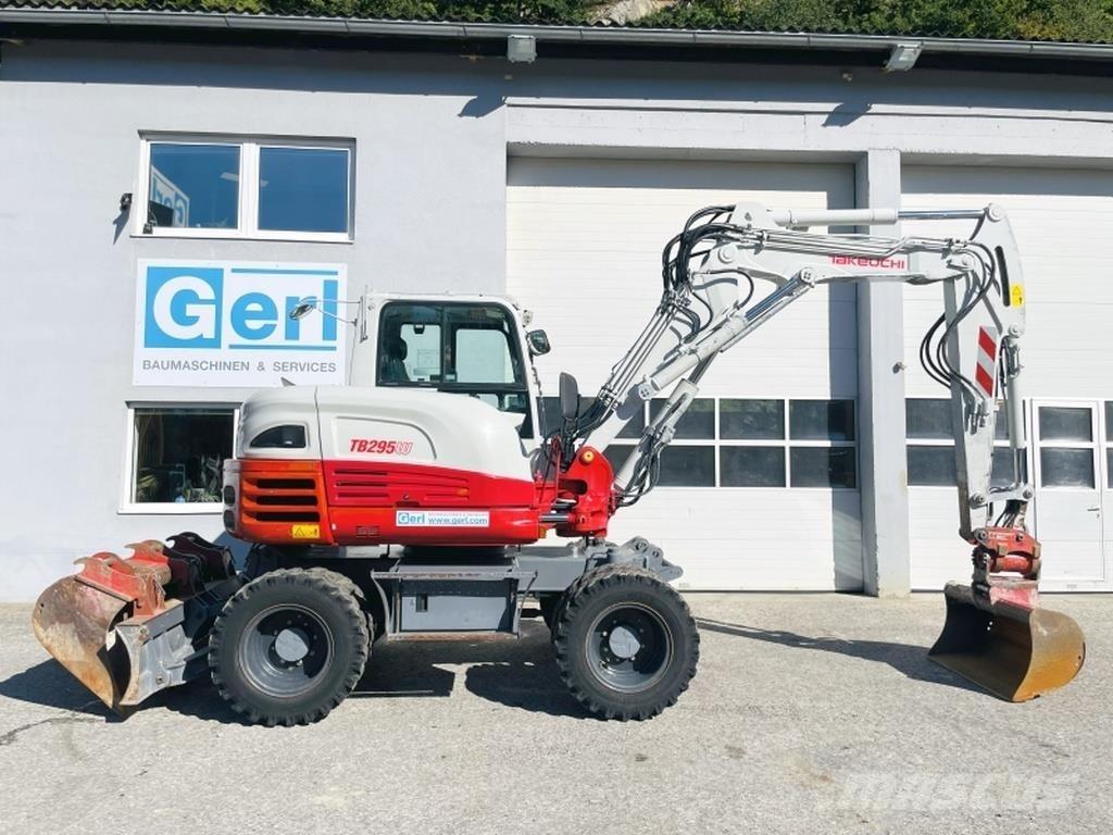 Takeuchi TB295W Bagri na kolesih
