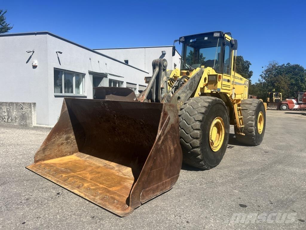 Volvo L 150 Kolesni nakladalci