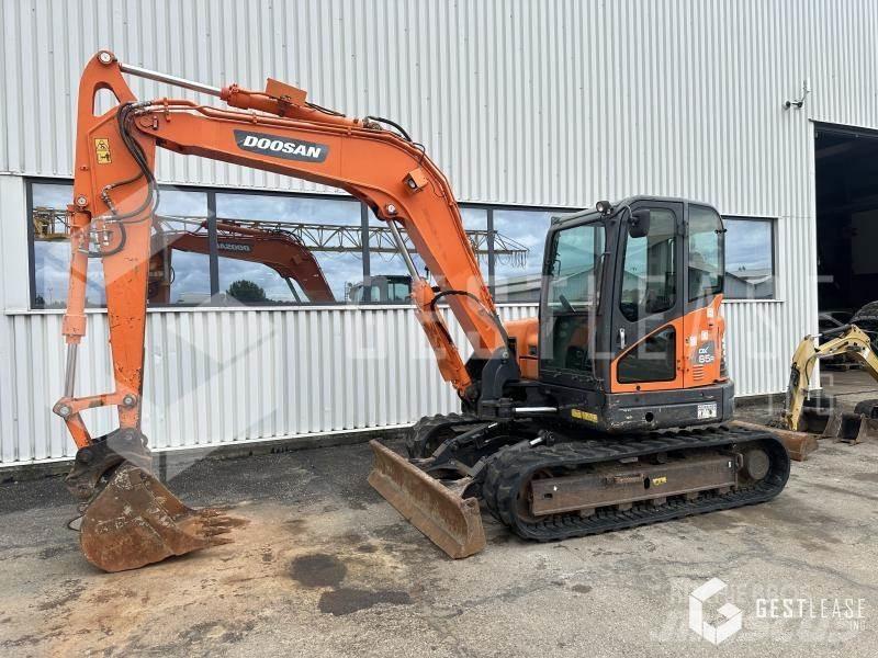 Doosan DX85R-3 Mini bagri <7t