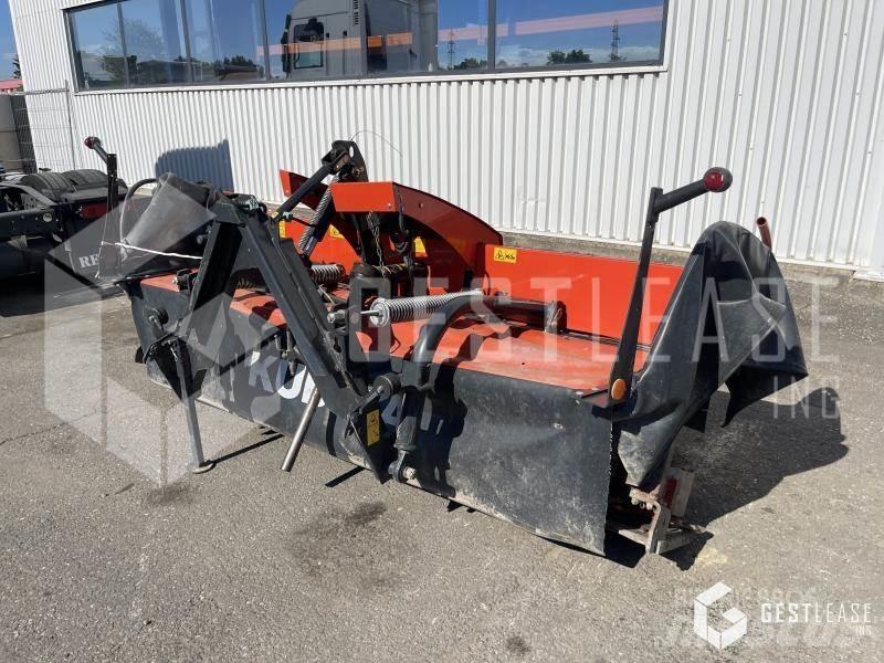 Kubota DM4032 Kosilnice