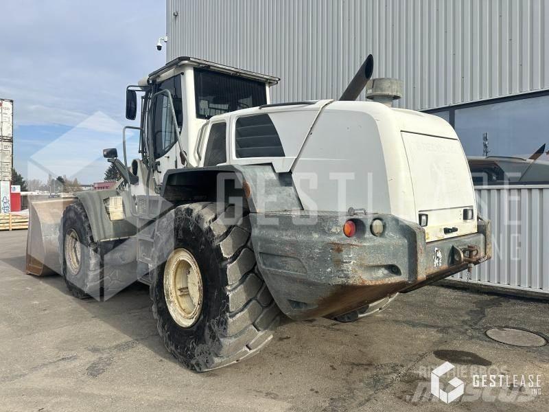 Liebherr L580 Kolesni nakladalci