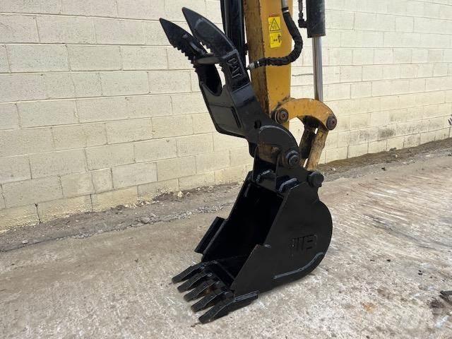 CAT 305.5E2 Mini bagri <7t