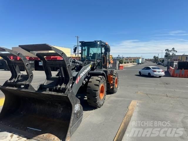 Doosan DL250-7 Kolesni nakladalci