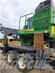 John Deere 437E Nakladalci goseničarji