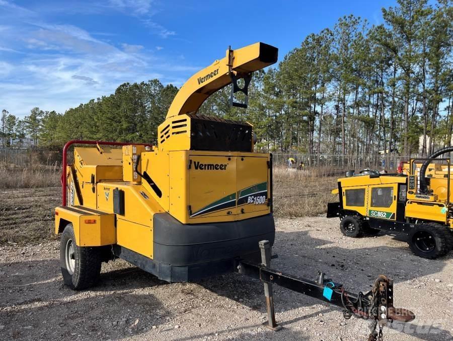 Vermeer BC1500 Drobilci lesa