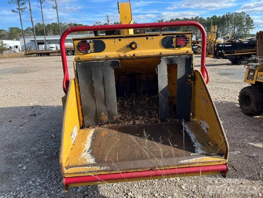 Vermeer BC1500 Drobilci lesa