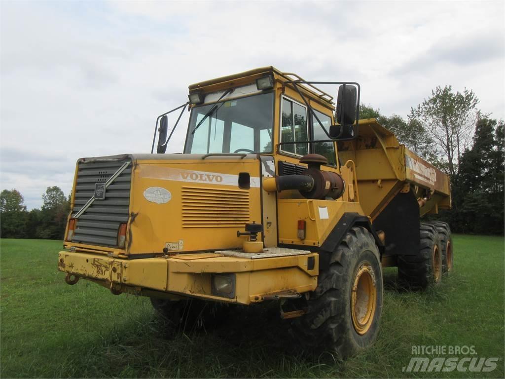 Volvo A25C Kiper tovornjaki