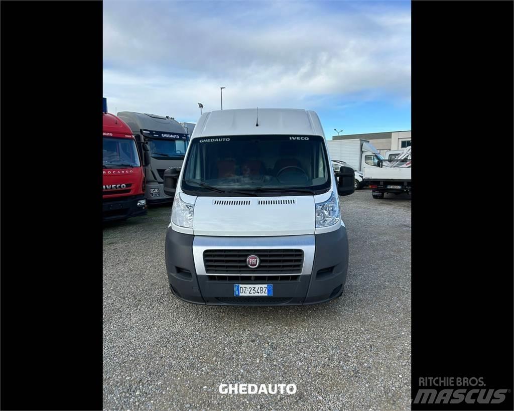 Fiat Ducato V 33 2006 Zabojni kombi