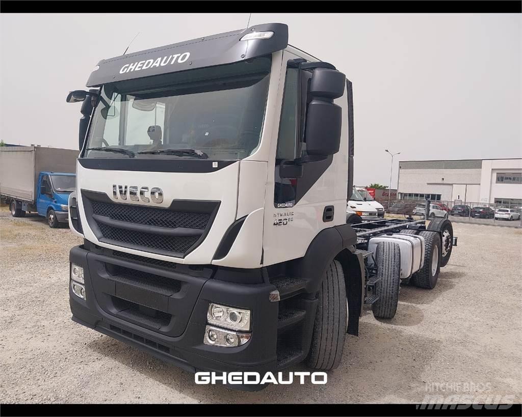 Iveco AD440S42 Tovornjaki zabojniki