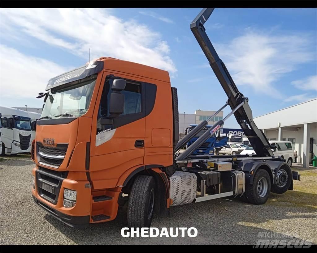 Iveco AS260S48Y/PS Tovornjaki zabojniki
