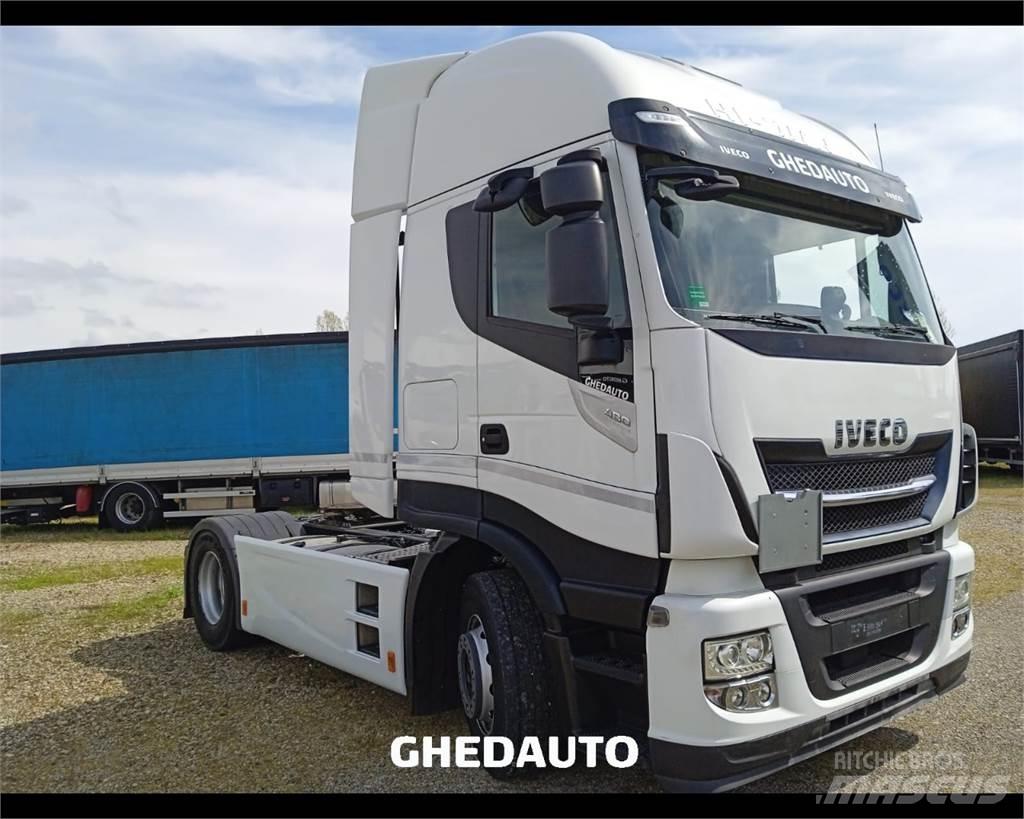 Iveco AS440S48T/P Tovornjaki zabojniki