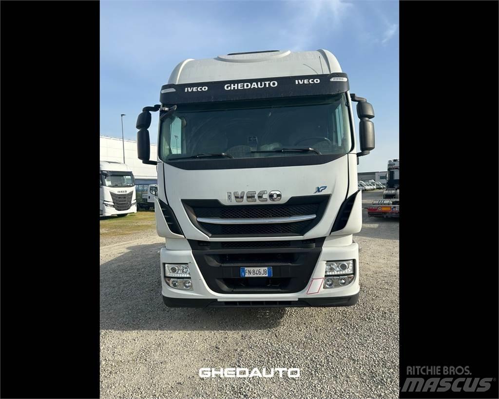 Iveco AS440ST Tovornjaki zabojniki