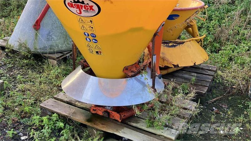 Agrex 300 Trosilci peska in soli