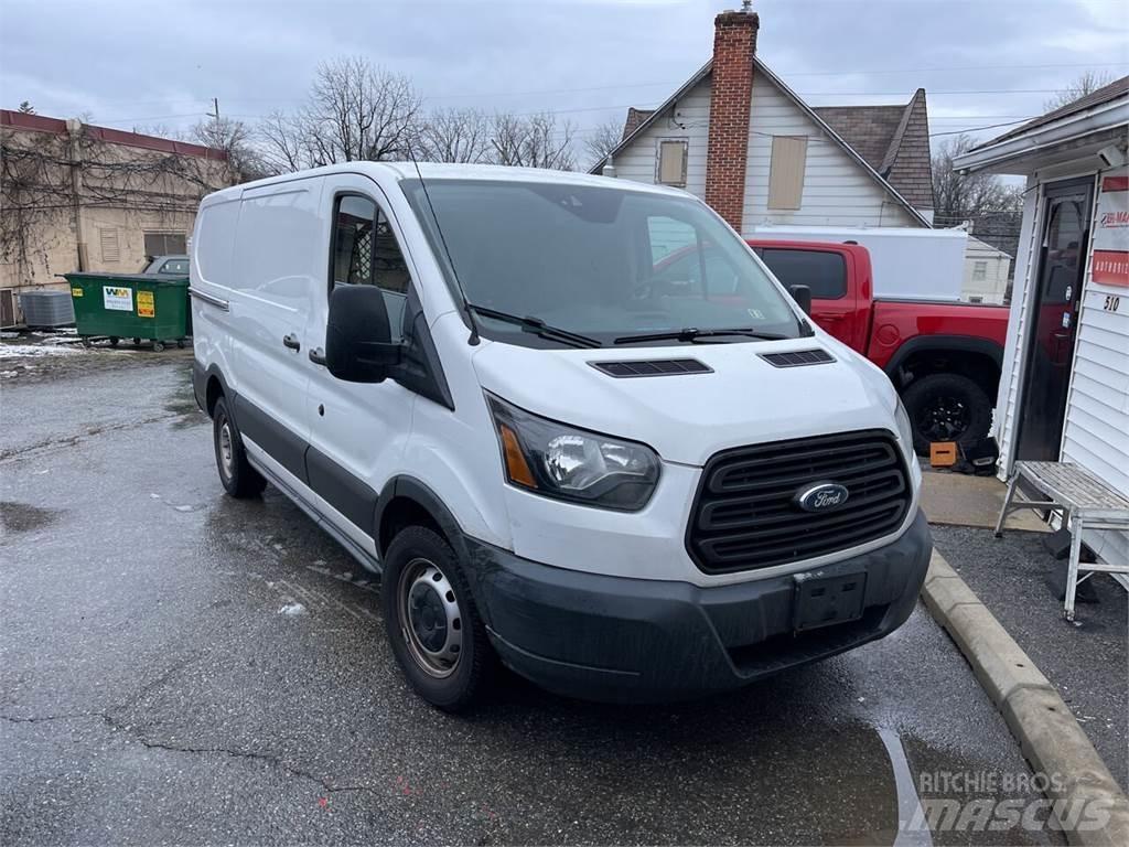 Ford Transit Zabojni kombi