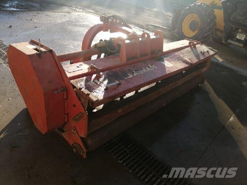 Agram TSL 260H Travniške brane