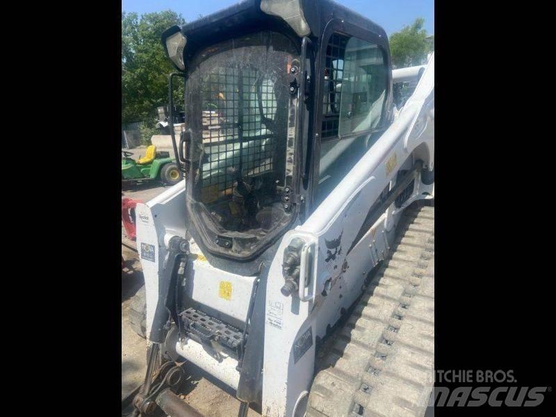 Bobcat T770 Kolesni nakladalci