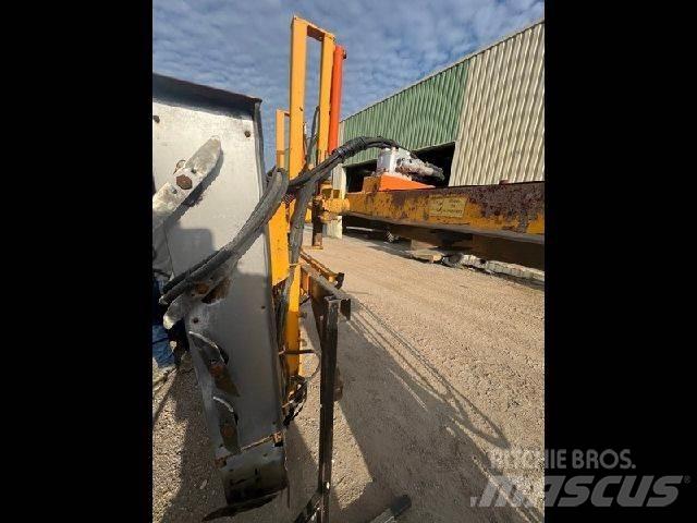  Cellier MCX EC14 Strojni prirezovalci