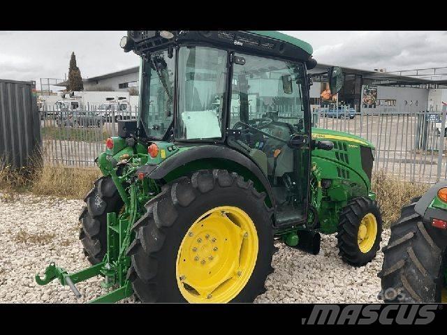 John Deere 5090GV Traktorji