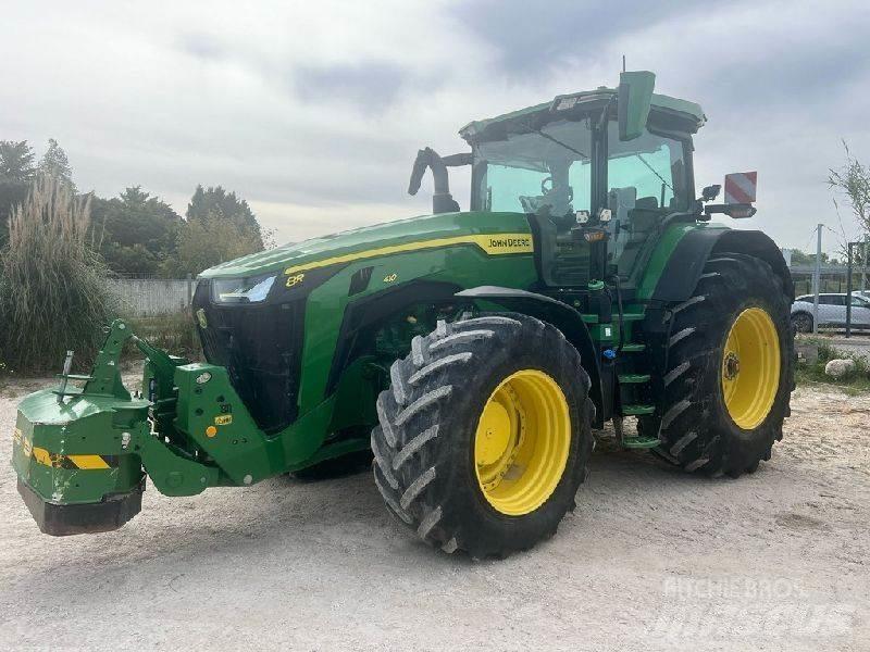 John Deere 8R410 Traktorji
