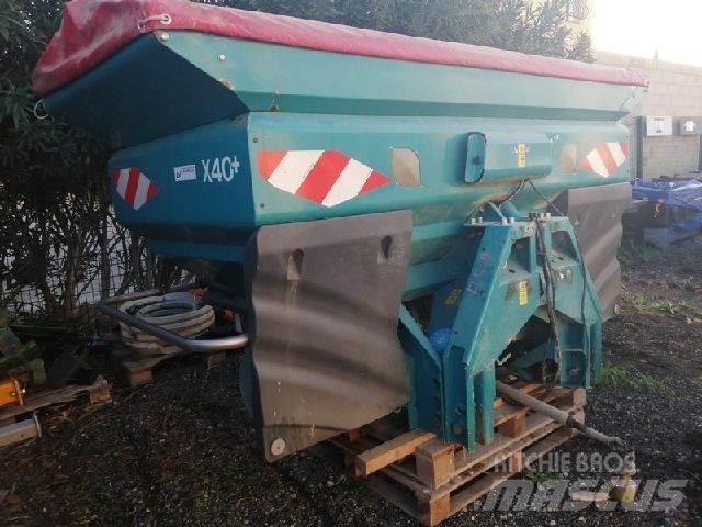 Sulky X40 Trosilniki mineralnega gnojila