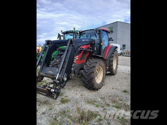 Valtra G115 Traktorji