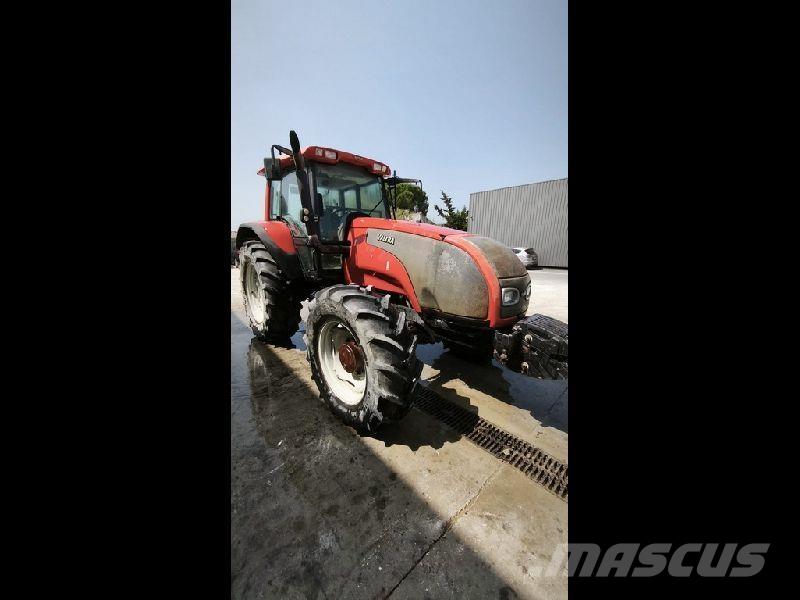 Valtra T140 Traktorji