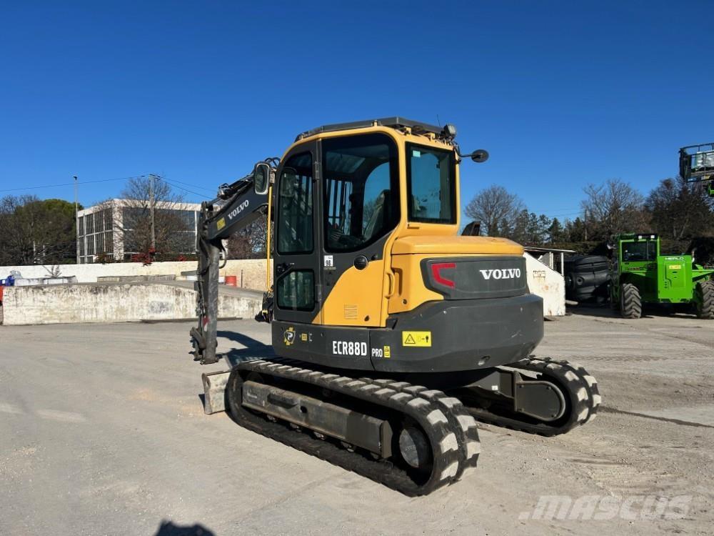 Volvo ECR88D PRO Midi bagri 7t – 12t