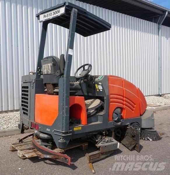 Hako 1800 LPG Kombinirani krtačni pometači