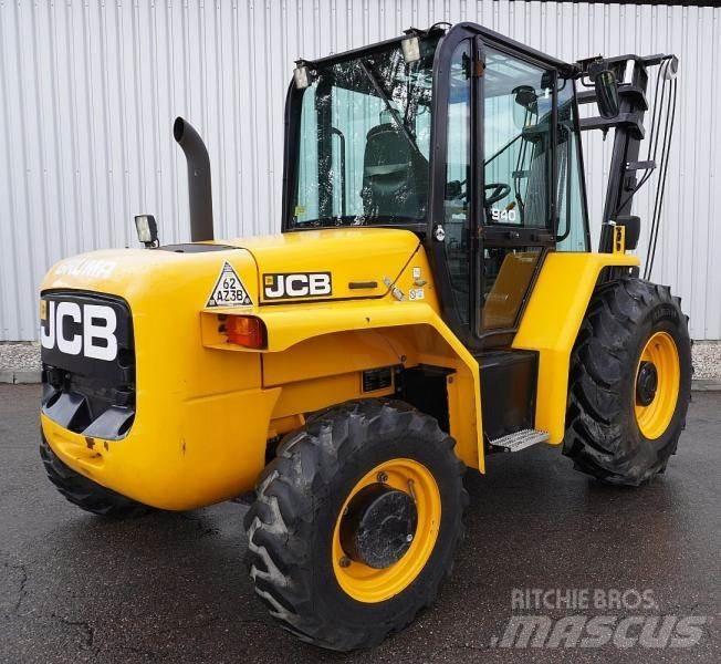 JCB 940-4 Terenski viličar