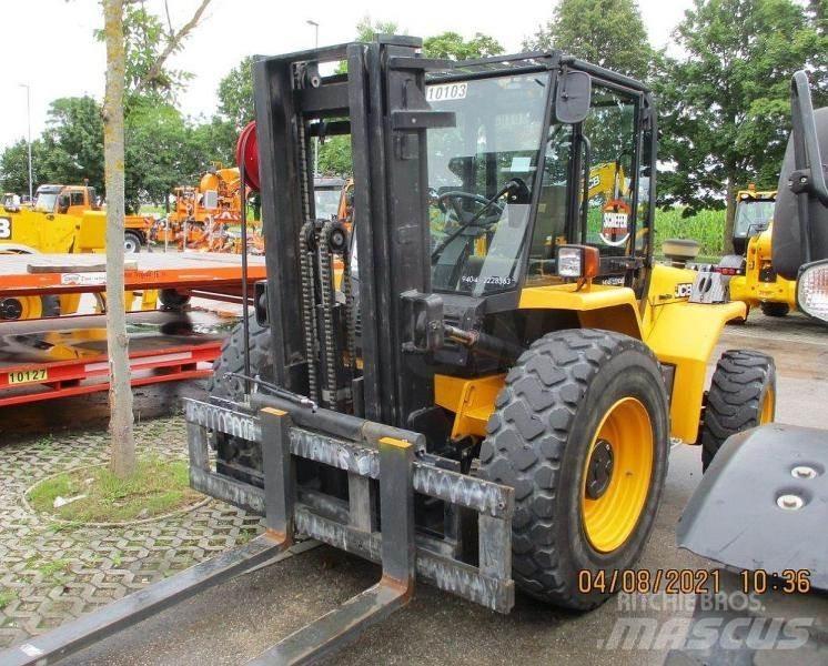 JCB 940-4 Terenski viličar
