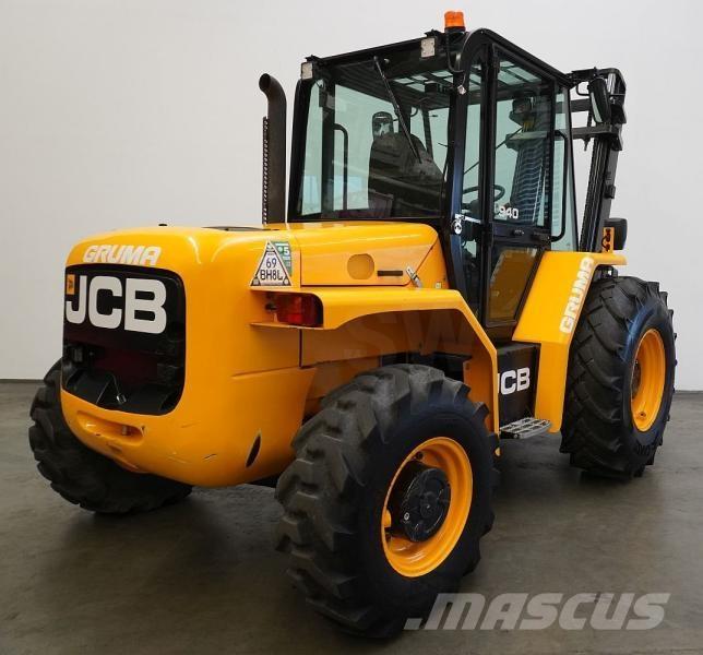 JCB 940-4 Terenski viličar