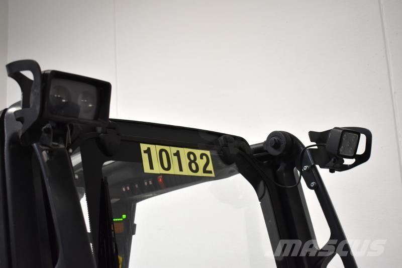 Linde E 30 387 Električni viličarji