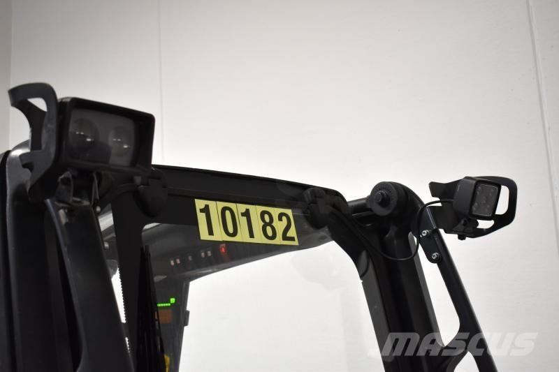 Linde E 30 387 Električni viličarji