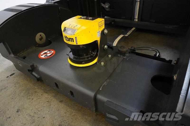 Linde K 11 011 Nizko dvižni komisionirni viličar