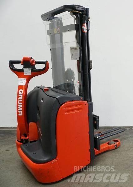 Linde L 10 379 Samopogonski ročni viličarji