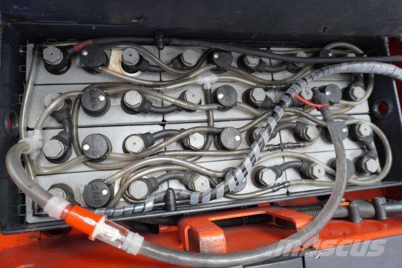 Linde L 14 372 Samopogonski ročni viličarji