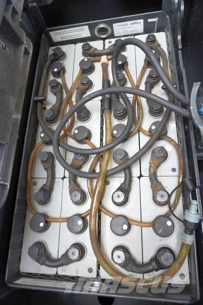 Linde N 20 132 Nizko dvižni komisionirni viličar