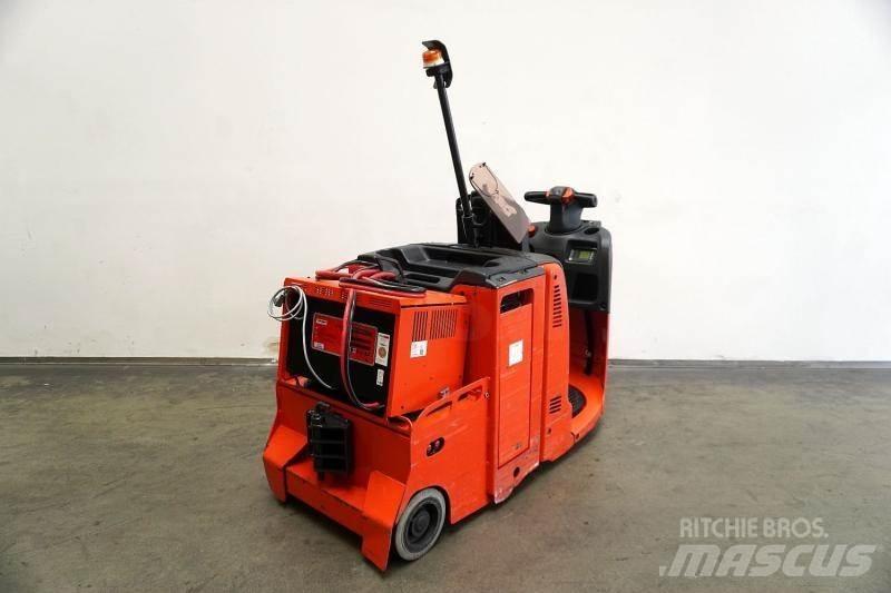 Linde P 30 132 Vlečna vozila