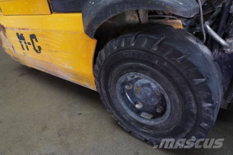 OM XE15 Viličarji - drugo