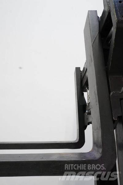 OM Xi 14 Viličarji s pomičnim teleskopom