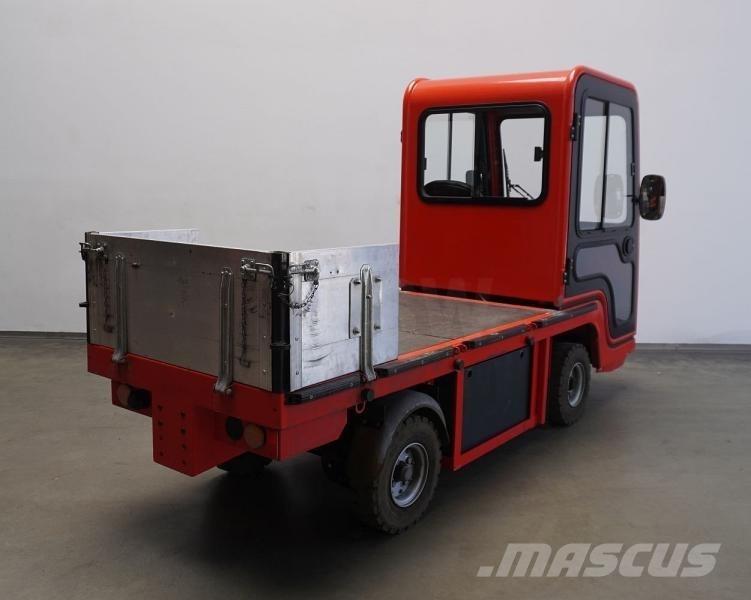 Pefra 610 Vlečna vozila