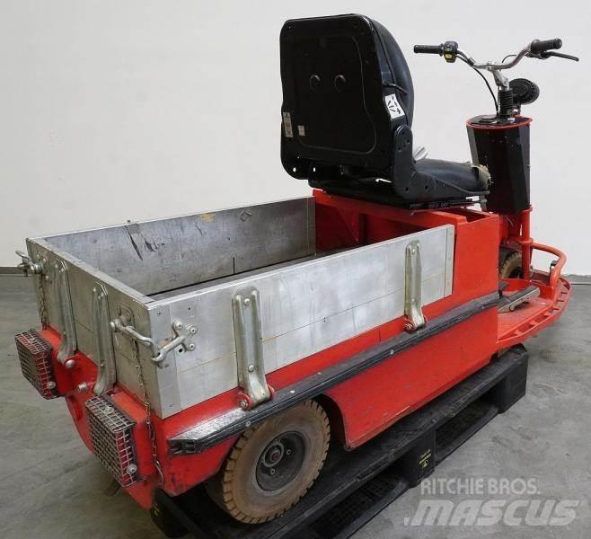 Pefra EFW506 Vlečna vozila