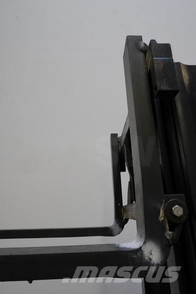 Still FM-X14 Viličarji s pomičnim teleskopom