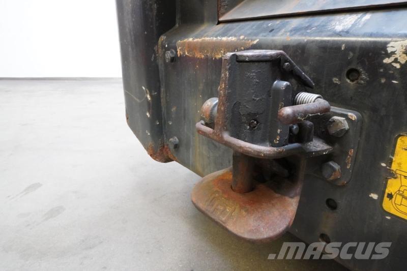 Still R07-25 Vlečna vozila